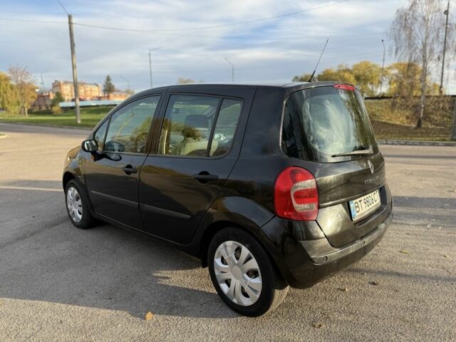 Чорний Рено Модус, об'ємом двигуна 1.1 л та пробігом 120 тис. км за 3900 $, фото 3 на Automoto.ua