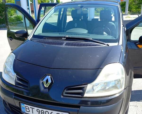 Черный Рено Модус, объемом двигателя 1.1 л и пробегом 211 тыс. км за 3700 $, фото 24 на Automoto.ua