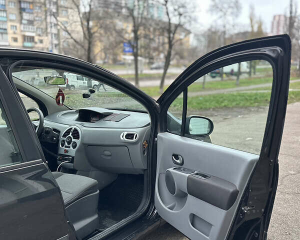Чорний Рено Модус, об'ємом двигуна 1.15 л та пробігом 199 тис. км за 4200 $, фото 6 на Automoto.ua