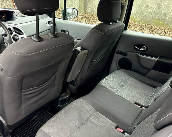 Чорний Рено Модус, об'ємом двигуна 1.15 л та пробігом 199 тис. км за 4300 $, фото 9 на Automoto.ua