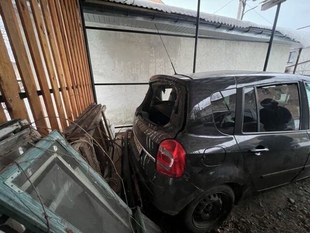 Чорний Рено Модус, об'ємом двигуна 1.5 л та пробігом 220 тис. км за 2100 $, фото 4 на Automoto.ua