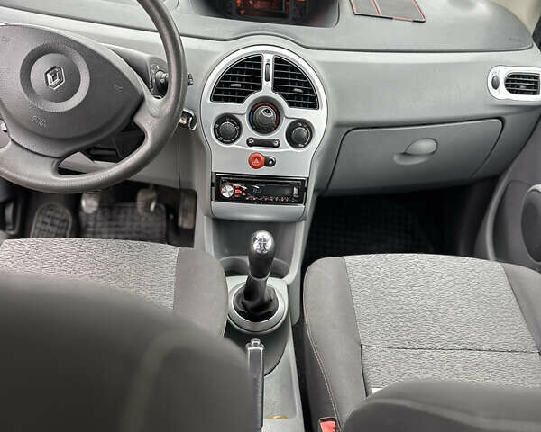 Чорний Рено Модус, об'ємом двигуна 1.15 л та пробігом 199 тис. км за 4200 $, фото 11 на Automoto.ua