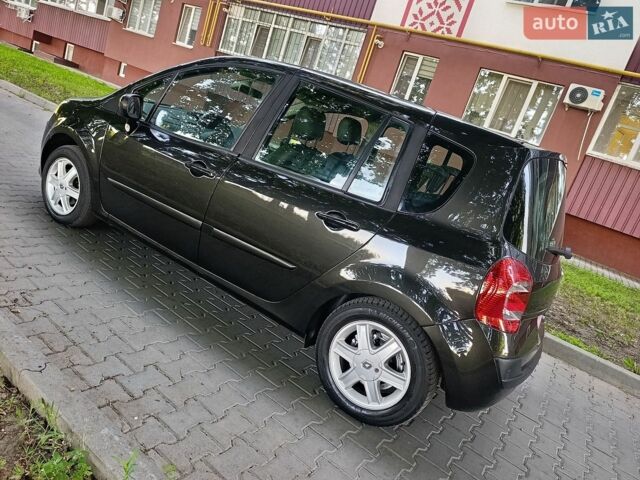 Черный Рено Модус, объемом двигателя 1.6 л и пробегом 217 тыс. км за 7200 $, фото 2 на Automoto.ua