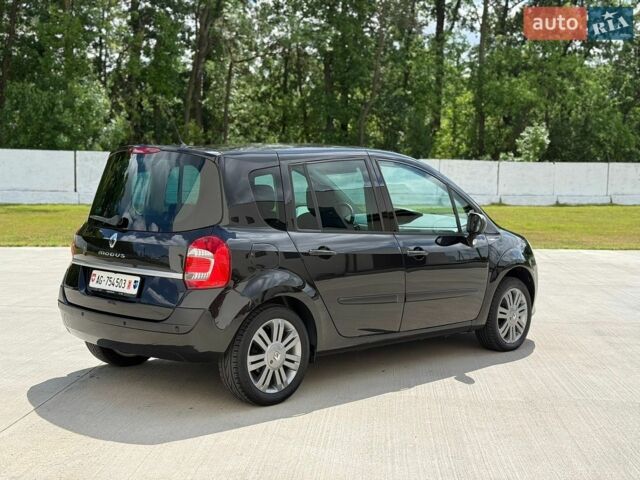 Черный Рено Модус, объемом двигателя 1.6 л и пробегом 125 тыс. км за 8200 $, фото 6 на Automoto.ua