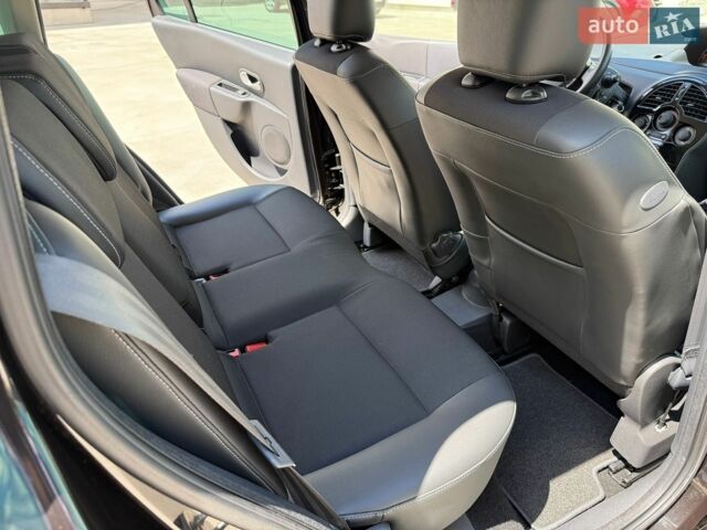 Черный Рено Модус, объемом двигателя 1.6 л и пробегом 125 тыс. км за 8200 $, фото 25 на Automoto.ua