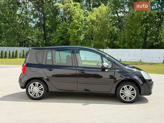 Черный Рено Модус, объемом двигателя 1.6 л и пробегом 125 тыс. км за 8900 $, фото 1 на Automoto.ua
