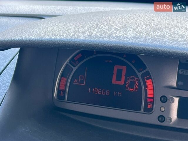 Черный Рено Модус, объемом двигателя 1.6 л и пробегом 119 тыс. км за 6999 $, фото 25 на Automoto.ua