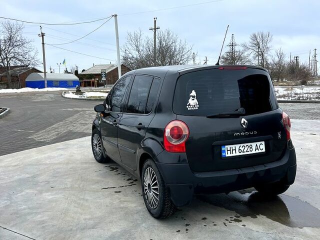 Чорний Рено Модус, об'ємом двигуна 1.4 л та пробігом 200 тис. км за 3500 $, фото 4 на Automoto.ua