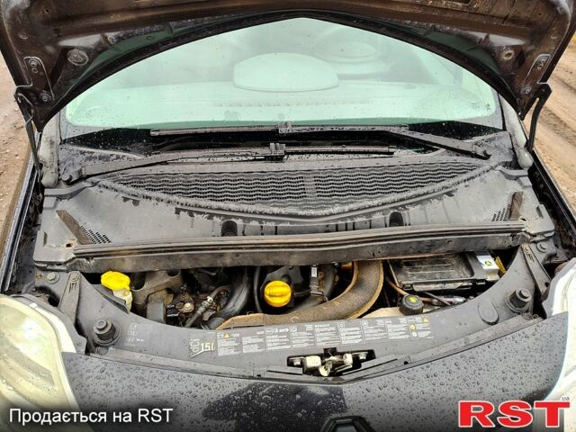 Черный Рено Модус, объемом двигателя 1.5 л и пробегом 173 тыс. км за 4900 $, фото 2 на Automoto.ua