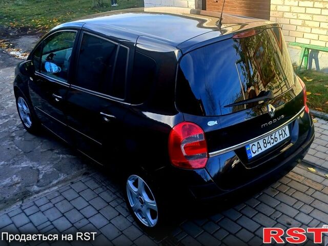 Черный Рено Модус, объемом двигателя 1.1 л и пробегом 170 тыс. км за 4200 $, фото 2 на Automoto.ua