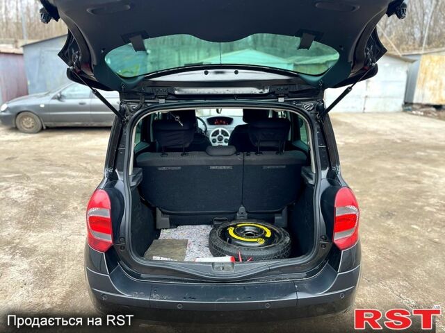 Черный Рено Модус, объемом двигателя 1.6 л и пробегом 167 тыс. км за 5500 $, фото 13 на Automoto.ua