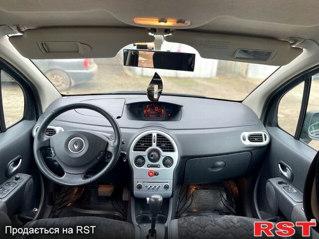 Черный Рено Модус, объемом двигателя 1.6 л и пробегом 167 тыс. км за 5500 $, фото 12 на Automoto.ua