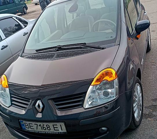Коричневий Рено Модус, об'ємом двигуна 1.6 л та пробігом 200 тис. км за 7000 $, фото 1 на Automoto.ua