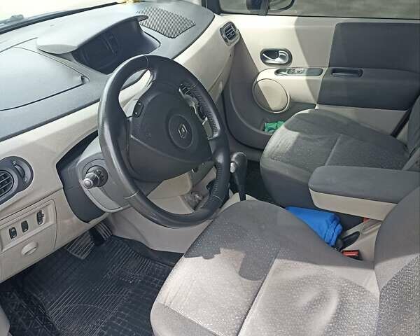 Коричневый Рено Модус, объемом двигателя 1.6 л и пробегом 267 тыс. км за 5000 $, фото 4 на Automoto.ua