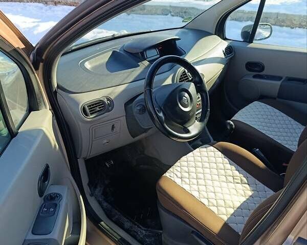 Коричневый Рено Модус, объемом двигателя 1.2 л и пробегом 235 тыс. км за 3700 $, фото 1 на Automoto.ua