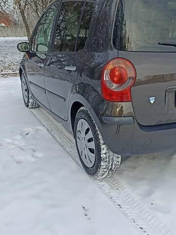 Коричневый Рено Модус, объемом двигателя 1.5 л и пробегом 295 тыс. км за 4900 $, фото 9 на Automoto.ua