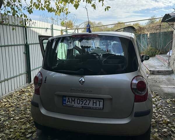 Коричневий Рено Модус, об'ємом двигуна 1.6 л та пробігом 150 тис. км за 5700 $, фото 7 на Automoto.ua