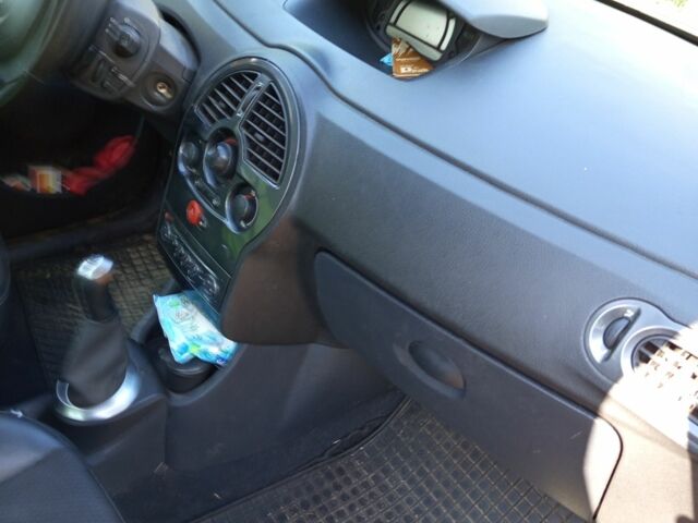 Коричневый Рено Модус, объемом двигателя 1.6 л и пробегом 270 тыс. км за 3700 $, фото 5 на Automoto.ua