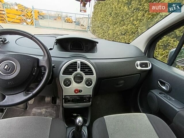 Коричневий Рено Модус, об'ємом двигуна 1.6 л та пробігом 241 тис. км за 5500 $, фото 21 на Automoto.ua