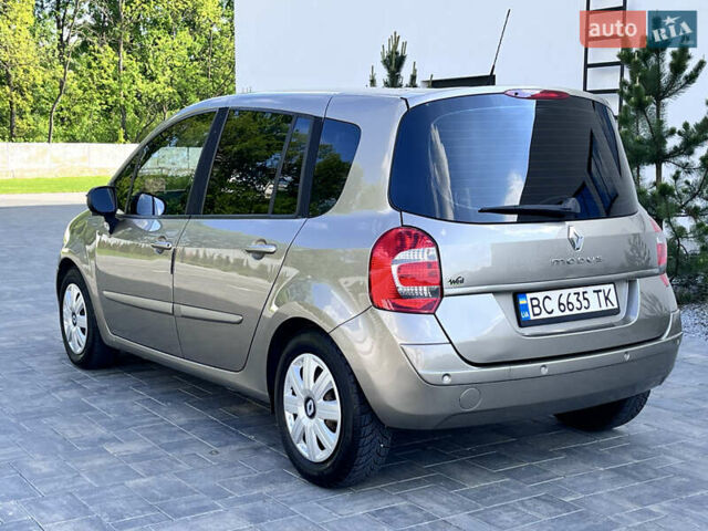 Коричневый Рено Модус, объемом двигателя 1.6 л и пробегом 170 тыс. км за 5999 $, фото 2 на Automoto.ua