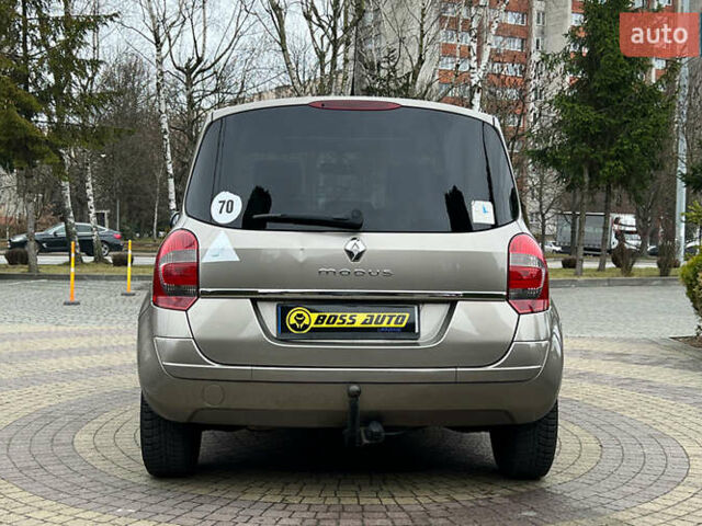 Коричневый Рено Модус, объемом двигателя 1.46 л и пробегом 150 тыс. км за 7200 $, фото 5 на Automoto.ua
