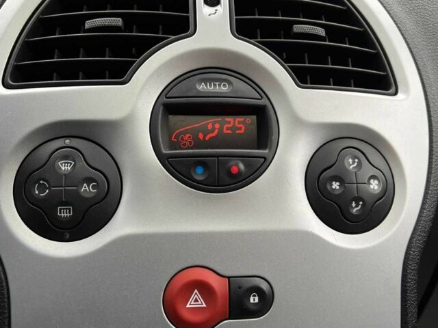 Коричневый Рено Модус, объемом двигателя 1.5 л и пробегом 150 тыс. км за 7200 $, фото 14 на Automoto.ua