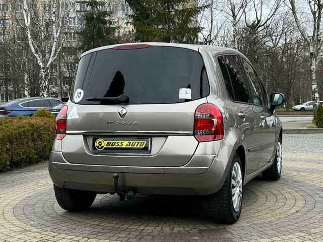 Коричневый Рено Модус, объемом двигателя 1.5 л и пробегом 150 тыс. км за 7200 $, фото 5 на Automoto.ua