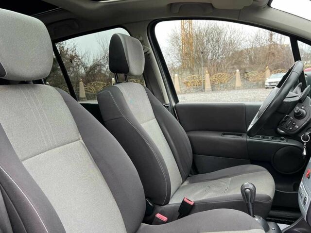 Коричневый Рено Модус, объемом двигателя 1.5 л и пробегом 150 тыс. км за 7200 $, фото 17 на Automoto.ua