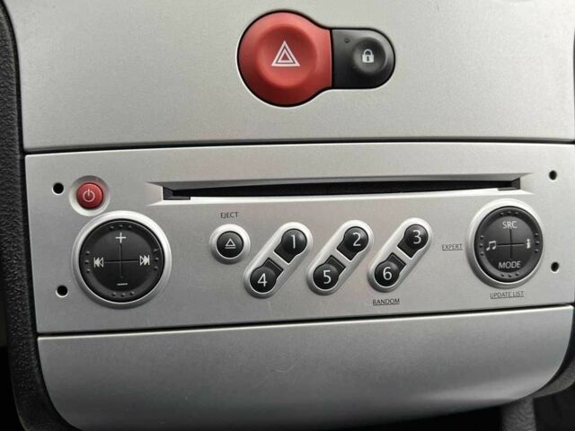 Коричневый Рено Модус, объемом двигателя 1.5 л и пробегом 150 тыс. км за 7200 $, фото 15 на Automoto.ua