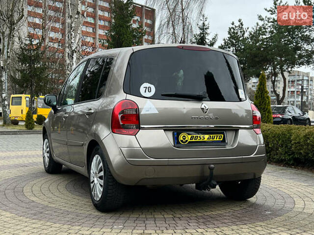 Коричневый Рено Модус, объемом двигателя 1.46 л и пробегом 150 тыс. км за 7200 $, фото 4 на Automoto.ua