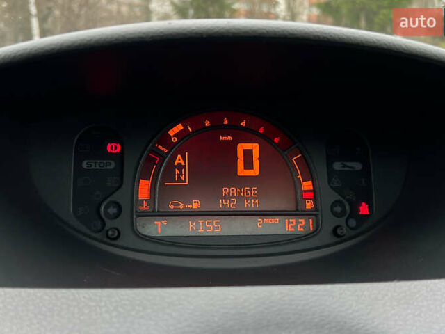 Коричневый Рено Модус, объемом двигателя 1.46 л и пробегом 150 тыс. км за 7200 $, фото 13 на Automoto.ua