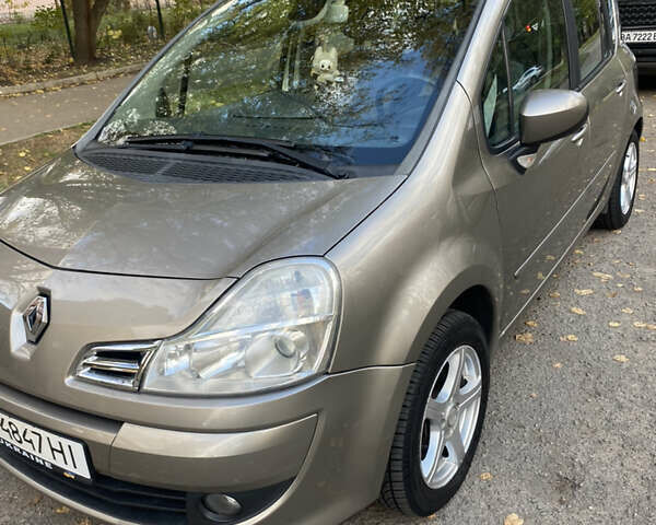 Коричневый Рено Модус, объемом двигателя 1.15 л и пробегом 237 тыс. км за 5499 $, фото 8 на Automoto.ua