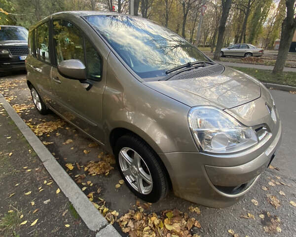 Коричневый Рено Модус, объемом двигателя 1.15 л и пробегом 237 тыс. км за 5499 $, фото 7 на Automoto.ua