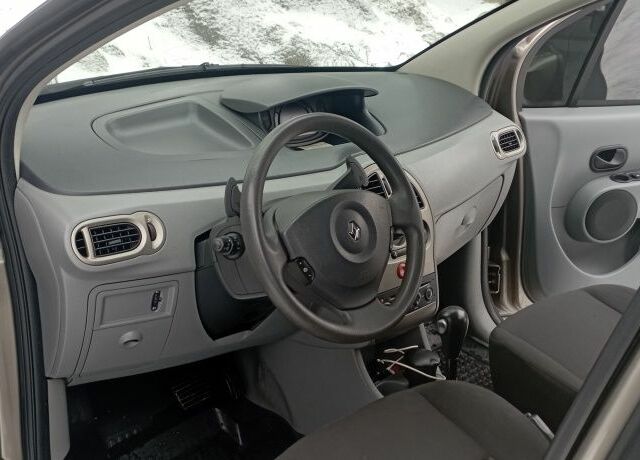 Коричневый Рено Модус, объемом двигателя 1.6 л и пробегом 225 тыс. км за 6000 $, фото 7 на Automoto.ua