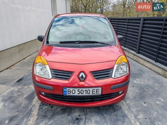 Красный Рено Модус, объемом двигателя 1.2 л и пробегом 189 тыс. км за 3900 $, фото 2 на Automoto.ua