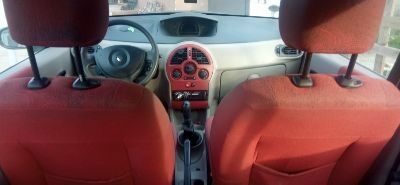 Красный Рено Модус, объемом двигателя 1.1 л и пробегом 185 тыс. км за 4200 $, фото 1 на Automoto.ua