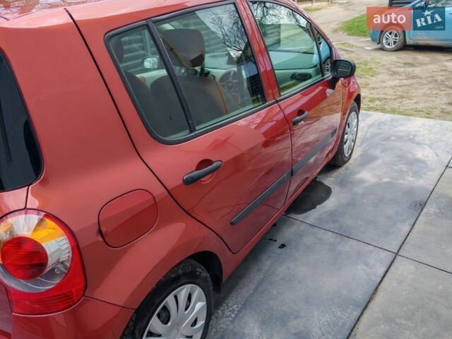 Красный Рено Модус, объемом двигателя 1.2 л и пробегом 189 тыс. км за 3900 $, фото 15 на Automoto.ua