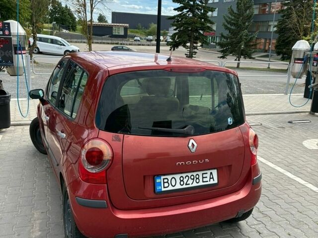 Червоний Рено Модус, об'ємом двигуна 1.1 л та пробігом 225 тис. км за 3000 $, фото 2 на Automoto.ua