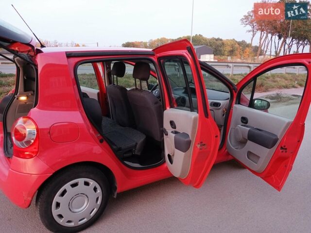 Червоний Рено Модус, об'ємом двигуна 1.1 л та пробігом 200 тис. км за 3500 $, фото 6 на Automoto.ua
