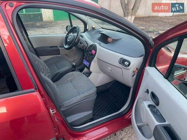 Червоний Рено Модус, об'ємом двигуна 1.2 л та пробігом 223 тис. км за 3600 $, фото 16 на Automoto.ua