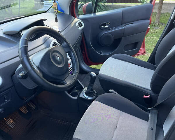 Червоний Рено Модус, об'ємом двигуна 1.6 л та пробігом 238 тис. км за 4600 $, фото 7 на Automoto.ua