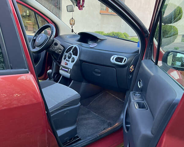 Червоний Рено Модус, об'ємом двигуна 1.6 л та пробігом 238 тис. км за 4600 $, фото 5 на Automoto.ua