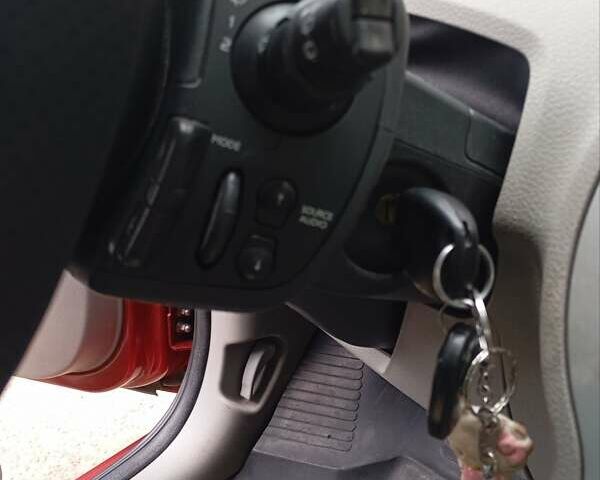 Червоний Рено Модус, об'ємом двигуна 1.6 л та пробігом 172 тис. км за 5200 $, фото 10 на Automoto.ua