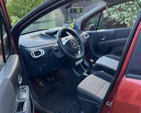 Червоний Рено Модус, об'ємом двигуна 1.6 л та пробігом 238 тис. км за 4600 $, фото 6 на Automoto.ua