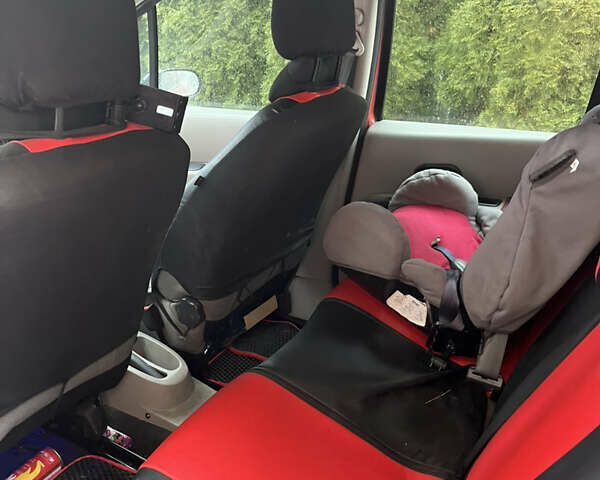 Червоний Рено Модус, об'ємом двигуна 1.46 л та пробігом 271 тис. км за 4500 $, фото 4 на Automoto.ua