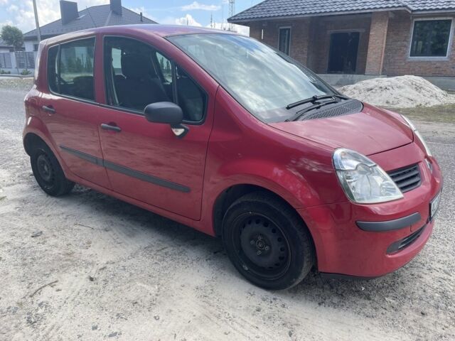 Червоний Рено Модус, об'ємом двигуна 1.1 л та пробігом 130 тис. км за 4000 $, фото 8 на Automoto.ua