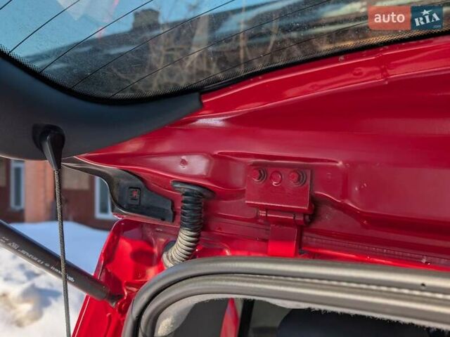 Червоний Рено Модус, об'ємом двигуна 1.1 л та пробігом 191 тис. км за 3999 $, фото 9 на Automoto.ua