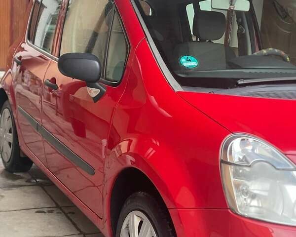 Красный Рено Модус, объемом двигателя 1.2 л и пробегом 148 тыс. км за 4999 $, фото 2 на Automoto.ua
