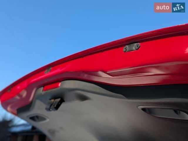 Червоний Рено Модус, об'ємом двигуна 1.1 л та пробігом 191 тис. км за 3999 $, фото 7 на Automoto.ua
