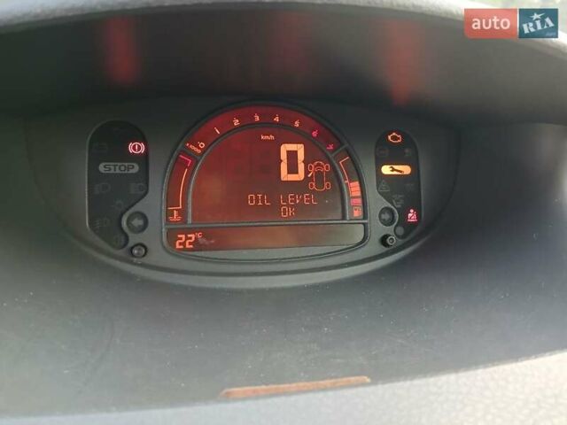 Червоний Рено Модус, об'ємом двигуна 1.15 л та пробігом 131 тис. км за 4450 $, фото 14 на Automoto.ua